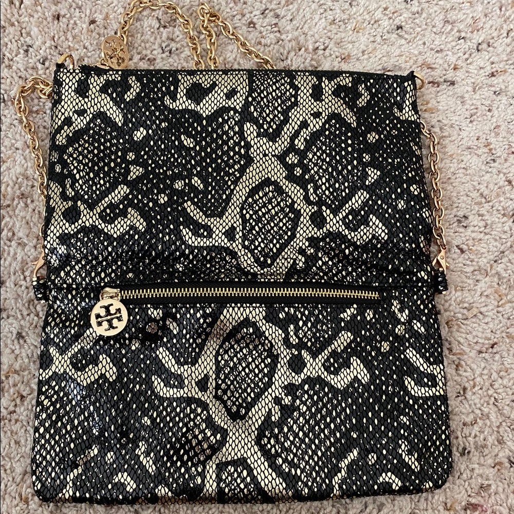 NWOT Tory Burch Snakeskin Clutch - Picture 3 of 9